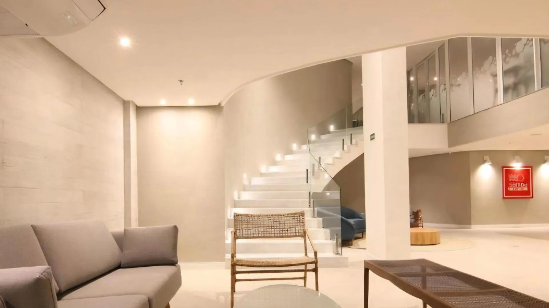 Flat Em Cabo Frio Sb Hotel